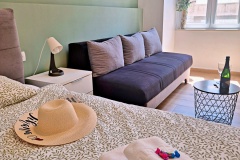 Lolas-STUDIO-Living-Room8