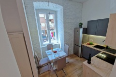 Lolas-Studio-Kitchen-1